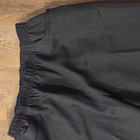 Bend Over women's 20W black elastic waist 3 pockets polyester pants - Picture 2 of 4